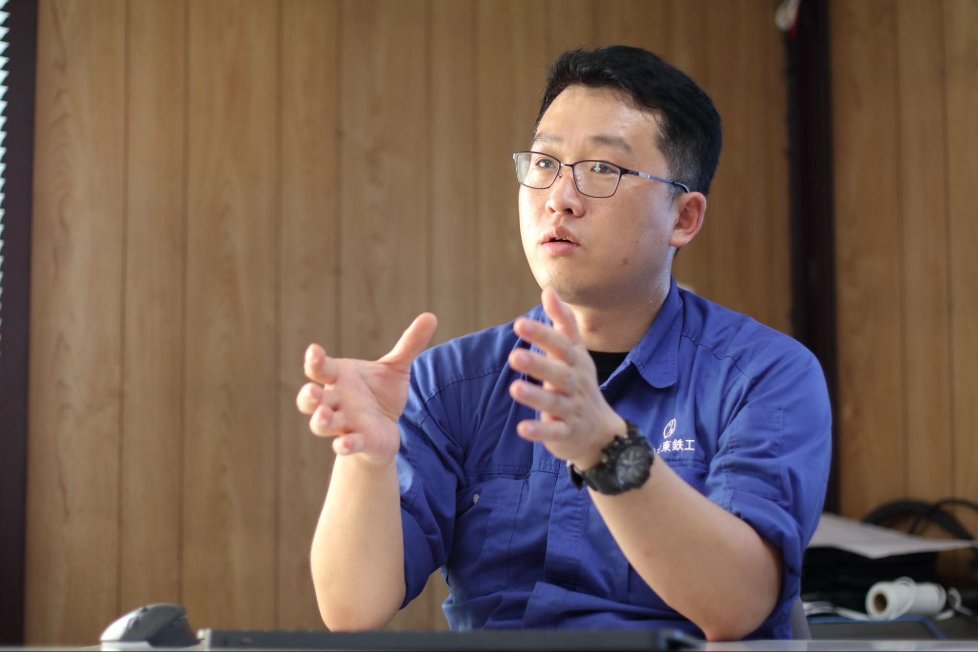 記憶頼りの類似図面検索により、熟練した担当者しか見積もり作業ができない